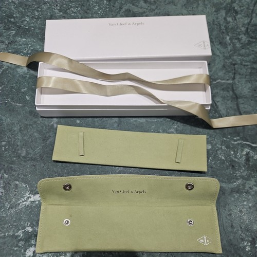 Boite box ecrin van cleef - /box/ecrin,