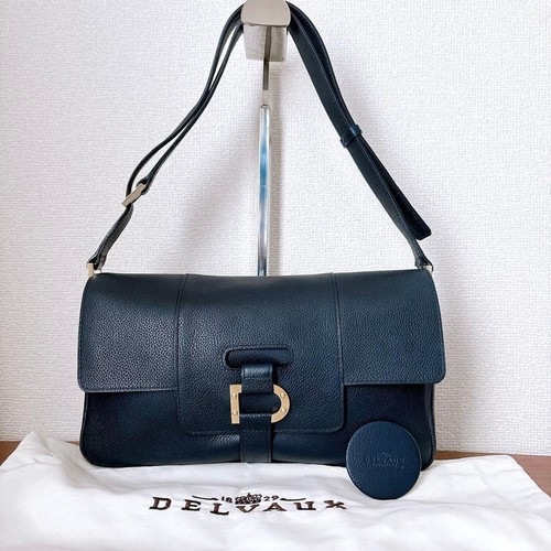 Near mint delvaux - [near,