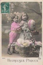 CP PAQUES GARCON ET PETITE