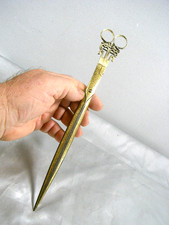 ANTIQUE PAIRE DE CISEAUX FER