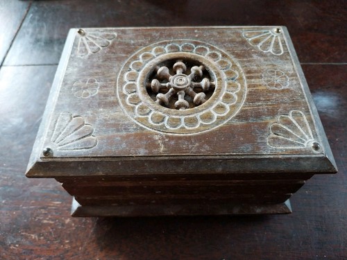 Boite musique ancienne a - boite, et