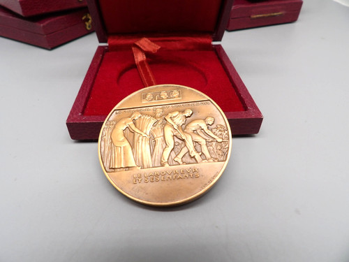 Medaille agricole bronze - en, le