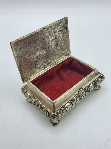 A17 boîte à bijoux - —,