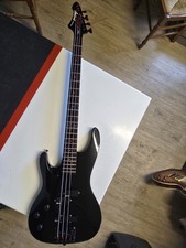 guitare basse électrique