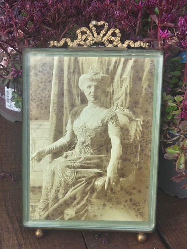 Charmante ancienne photo une - charmante,