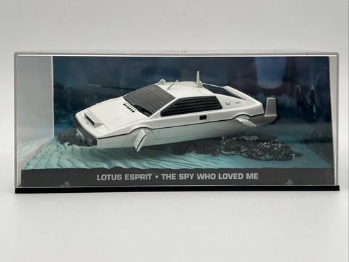 Lotus esprit espion - l'espion, qui