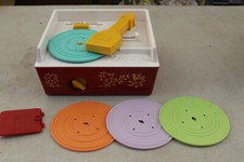 hs  Tourne disque vintage Fischer Price/vintage Fischer Price record Player