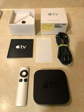 Apple TV (2nd Generation) 8GB Media Streamer - A1378