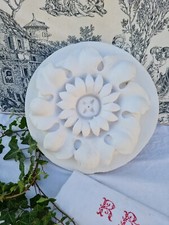 ANCIENNE ROSACE EN STUC PLATRE