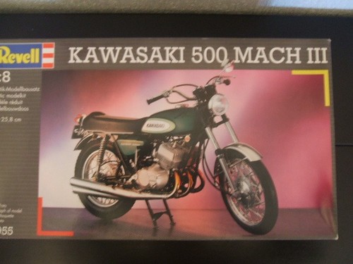 Maquette moto revell - 1/8,