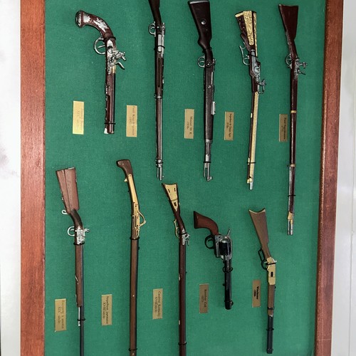 Armes miniatures collection - miniatures,