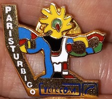 PIN'S PIN FOUNTAIN STRAVINSKY WORK 1983 BY JEAN TINGUELY NIKI DE ST PHALLE RARE