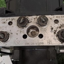 Bloc ABS (freins anti-blocage)