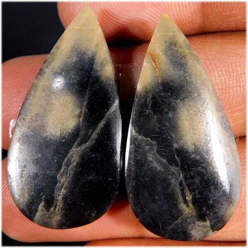55cts paire de pierres - 41.55cts.,