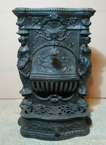 Poêle fonte ancien à - en,