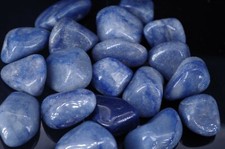 Pierres roulées Quartz Bleu 3.5x4cm /16-19 gr 