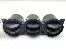 GRILLE DE VENTILATION AVANT