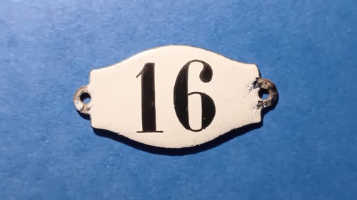 Ancienne plaque émaillée - , de