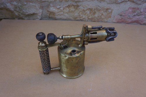 Ancienne grosse lampe - ancienne, À