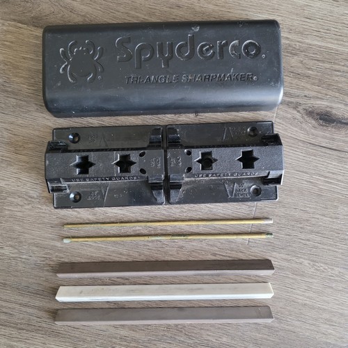 Spyderco tri angle sharpmaker - spyderco,