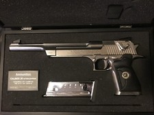 Desert Eagle (airsoft) édition limitée : Custom Léon 10 pouces de Resident Evil