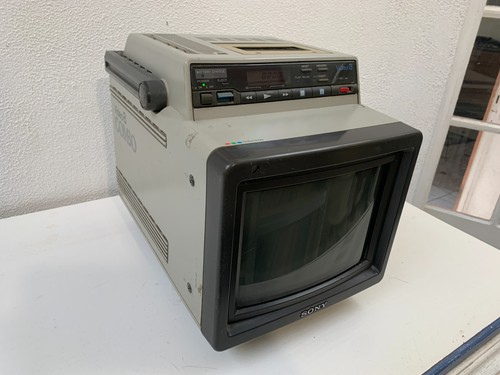 Sony trinitron evm 9010 crt - sony, 9"