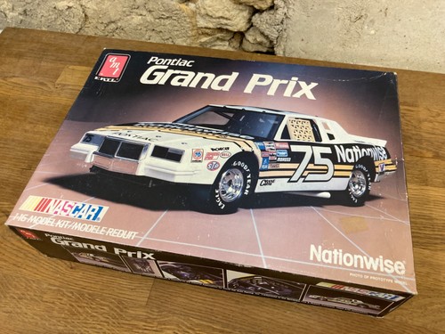 Pontiac grand prix nascar - pontiac,
