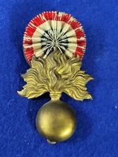 INSIGNE ATTRIBUT DE SHAKO OU