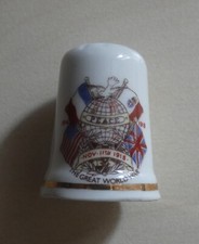 dé à coudre en porcelaine