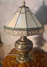 lampe laiton et bronze pied