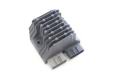 2006 YAMAHA YZF R1 REGULATOR REXTEUR DE TENSION FH011AA