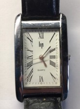 Antique French Brand Black Leather Bracelet Lip Watch N5