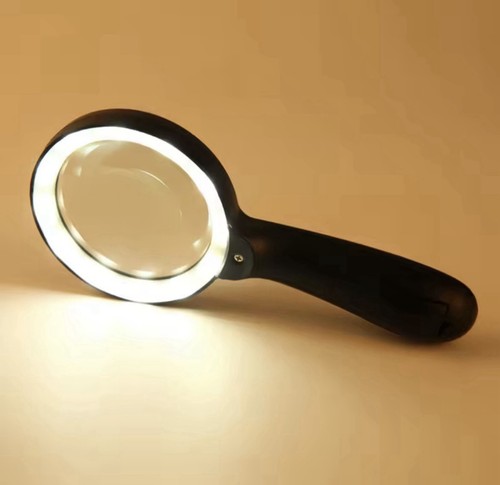 Loupe éclairante led 10x - Éclairante,