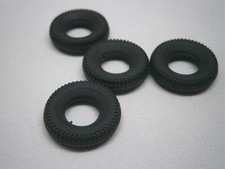 lot de 4 pneus 16/8 dinky toys ref:600/152/287 etc....