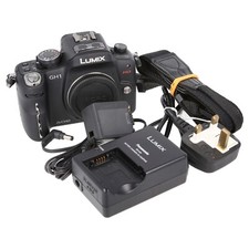 Lumix GH1 DMC-GH1 HD Body Only / 14MP Digital Camera / Panasonic