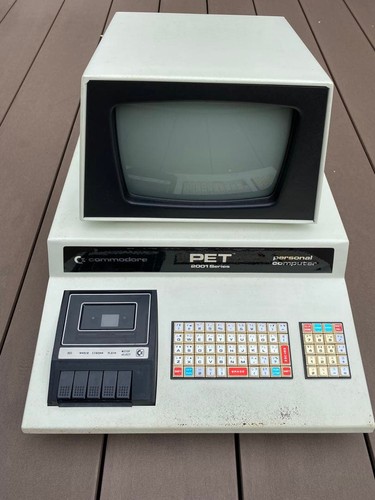 Ordinateur vintage commodore - ordinateur,