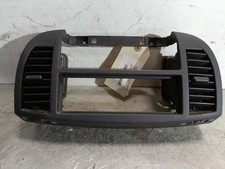 Aerateur tableau de bord NISSAN MICRA 3 PHASE 1 68750-AX603