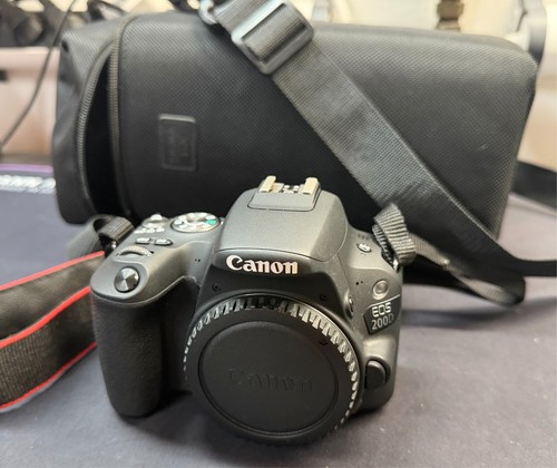 Canon eos 200d 2 897 - 2,