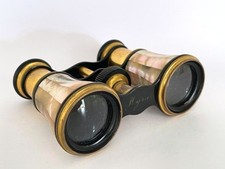 Anciennes jumelles de