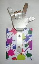 MAINTES DANDIE EN MÉTAL AVEC