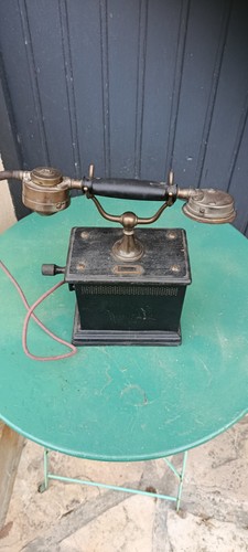 Téléphone ancien allemand - ancien,
