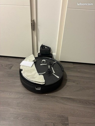 Aspirateur robot laveur - robot,
