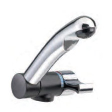 Robinet chromé électrique