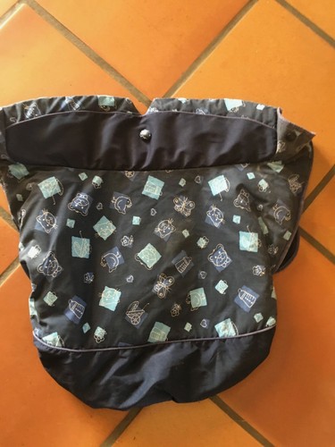 Tablier couvre jambes bebe - couvre,