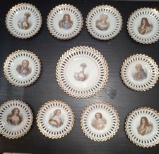 Lot 11 assiettes porcelaine