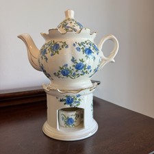 Castle Japan Veilleuse Tisaniere Teapot Warmer tea light blue white roses VTG