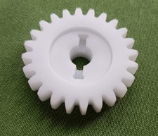 TZ350 Water Pump 24T.   Pignon