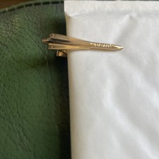 Ancienne pince à cravate