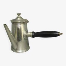 Chocolatière en métal argenté Fin XIXe.