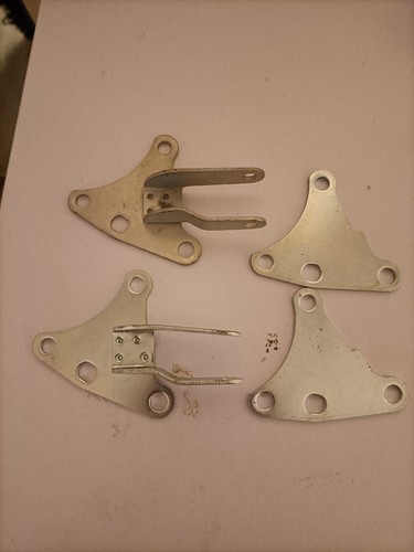 Lot goussets moteur av7 - goussets,